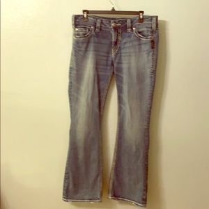 Silver brand Blue Jeans - Low-Rise Boot Cut